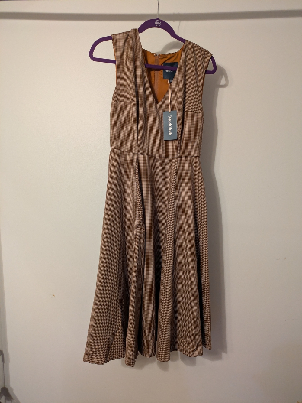 MODCLOTH Sleeveless V-Neck Fit & Flare Midi Dress in Tan, Size 6, NWT